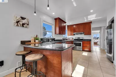 4471 Tulip Ave, Oakland, CA 94619 - Photo 17