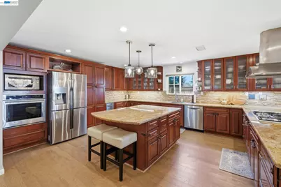 1723 Curletto, Concord, CA 94521 - Photo 19