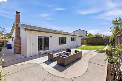 3325 Hudson Pl, Fremont, CA 94536 - Photo 27