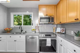 6715 Canyon Trail, El Cerrito, CA 94530 - Photo 21