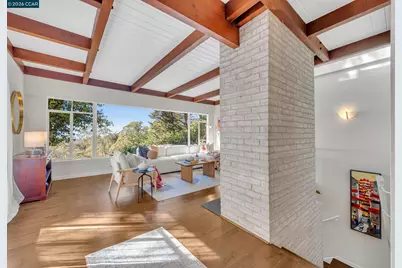 2633 Chelsea Dr, Oakland, CA 94611 - Photo 29