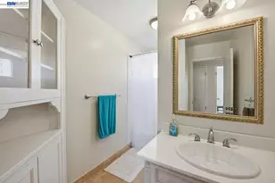 1716 Dalton Way, Union City, CA 94587 - Photo 19