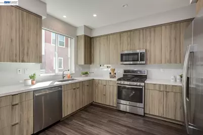 415 Santo Domingo Terrace, Sunnyvale, CA 94085 - Photo 11