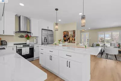 24839 Townsend Ave, Hayward, CA 94544 - Photo 15