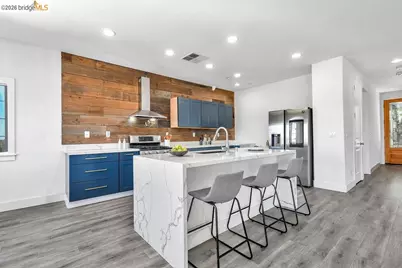 115 Delta Vista Ln, Pittsburg, CA 94565 - Photo 13