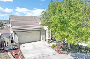 115 Delta Vista Ln, Pittsburg, CA 94565 - Photo 3