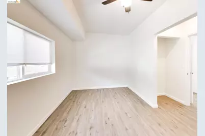 1978 Rosedale Ave, Oakland, CA 94601 - Photo 25