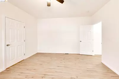 1978 Rosedale Ave, Oakland, CA 94601 - Photo 21