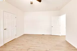 1978 Rosedale Ave, Oakland, CA 94601 - Photo 21