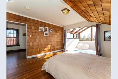 22111 Prospect St, Hayward, CA 94541 - Photo 23