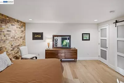 22111 Prospect St, Hayward, CA 94541 - Photo 17