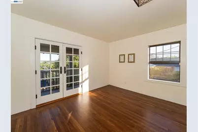 22111 Prospect St, Hayward, CA 94541 - Photo 21