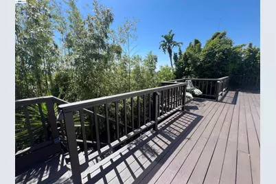 22111 Prospect St, Hayward, CA 94541 - Photo 23