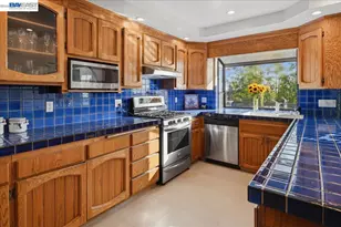 22111 Prospect St, Hayward, CA 94541 - Photo 19