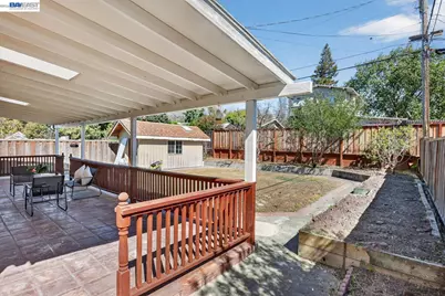 320 Monmouth Dr, Milpitas, CA 95035 - Photo 29