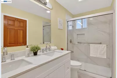 320 Monmouth Dr, Milpitas, CA 95035 - Photo 19