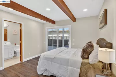 320 Monmouth Dr, Milpitas, CA 95035 - Photo 17