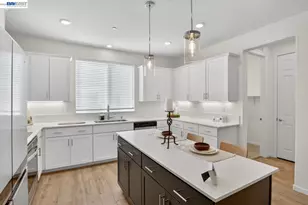 29823 Mission Blvd, Hayward, CA 94544 - Photo 11