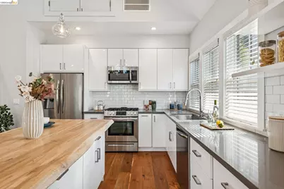 3424 Richmond Blvd, Oakland, CA 94611 - Photo 19