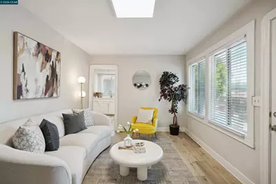 7700 Garfield Ave., Oakland, CA 94605 - Photo 1