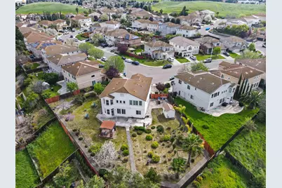 2497 Covelite Way, Antioch, CA 94531 - Photo 5