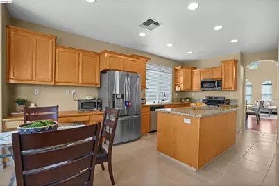 2497 Covelite Way, Antioch, CA 94531 - Photo 15