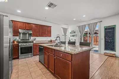 618 Poplar Ct, Oakley, CA 94561 - Photo 7