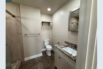 965 Arlington Ave, Oakland, CA 94608 - Photo 7