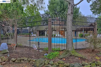 4235 Tanager Cmn, Fremont, CA 94555 - Photo 21