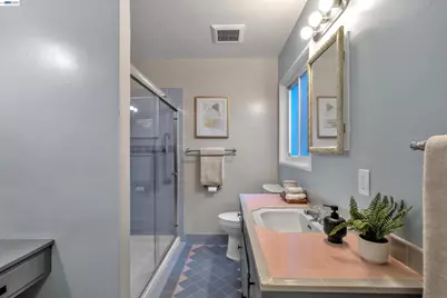 3627 Loma Vista Ave, Oakland, CA 94619 - Photo 17