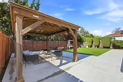 15965 Via Granada, San Lorenzo, CA 94580 - Photo 43