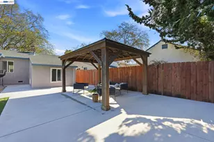 15965 Via Granada, San Lorenzo, CA 94580 - Photo 39