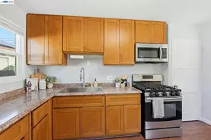 15965 Via Granada, San Lorenzo, CA 94580 - Photo 15