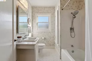 1210 Everett Ave, Oakland, CA 94602 - Photo 25