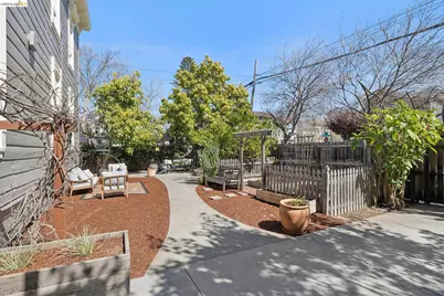 1655 12th Street, Oakland, CA 94607 - Photo 27