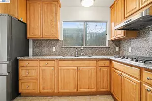 1838 40th, Oakland, CA 94601 - Photo 9