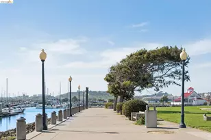 1203 Melville Square, Richmond, CA 94804 - Photo 7
