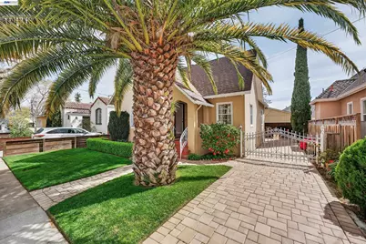 339 Hobart Ave, San Mateo, CA 94402 - Photo 3