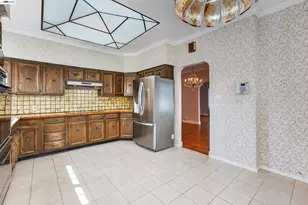 339 Hobart Ave, San Mateo, CA 94402 - Photo 15