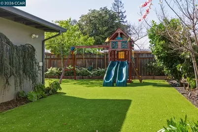 625 Bernal Ave, Sunnyvale, CA 94085 - Photo 35