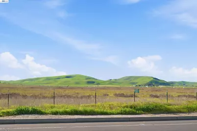 2013 Galloway Cmn, Livermore, CA 94551 - Photo 39