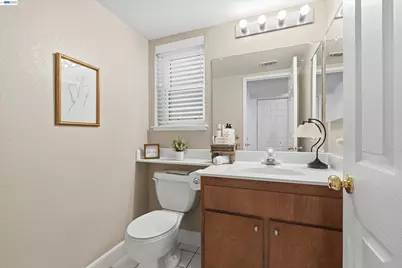 2013 Galloway Cmn, Livermore, CA 94551 - Photo 19