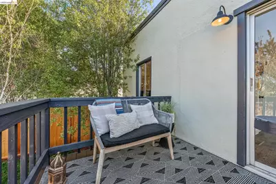 1120 Curtis St, Albany, CA 94706 - Photo 39