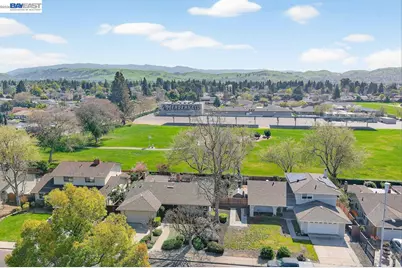 555 Ontario Dr, Livermore, CA 94550 - Photo 49