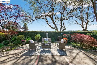 555 Ontario Dr, Livermore, CA 94550 - Photo 47