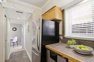 649 4th St, San Jose, CA 95112 - Photo 9