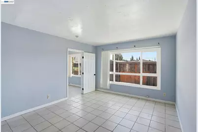 2740 73rd Ave, Oakland, CA 94605 - Photo 5