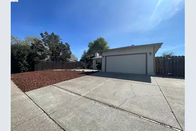 620 2nd St, Dixon, CA 95620 - Photo 3