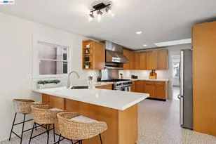 3226 Fairview Ave, Alameda, CA 94501 - Photo 21