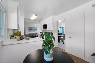 30683 Vanderbilt St, Hayward, CA 94544 - Photo 21